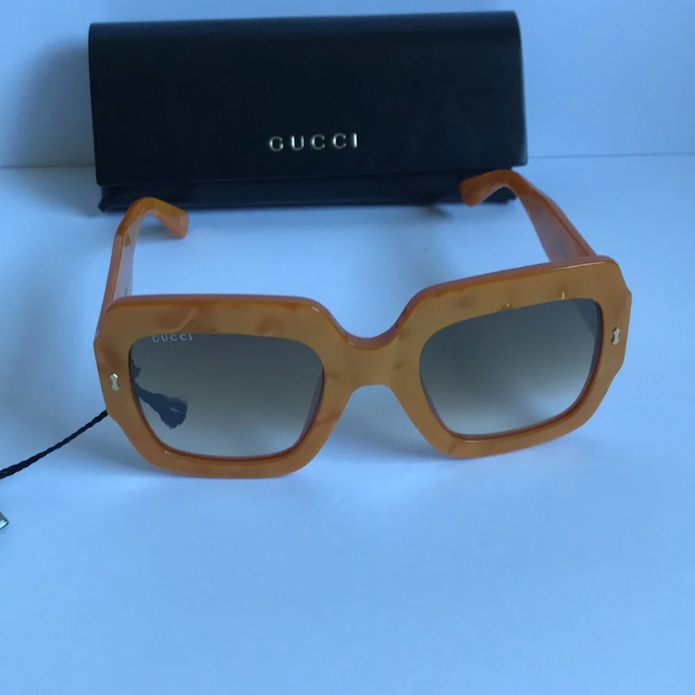 Gucci Women's Oversized Square Sunglasses - Amber - Picture 7 of 16